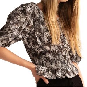 NWT Free People XOXO Snake Print Puff Sleeve Blouse Size L